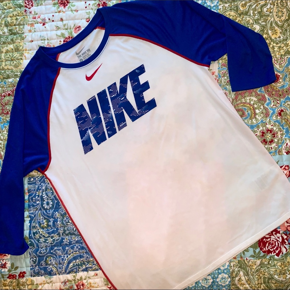 NIKE baseball tee